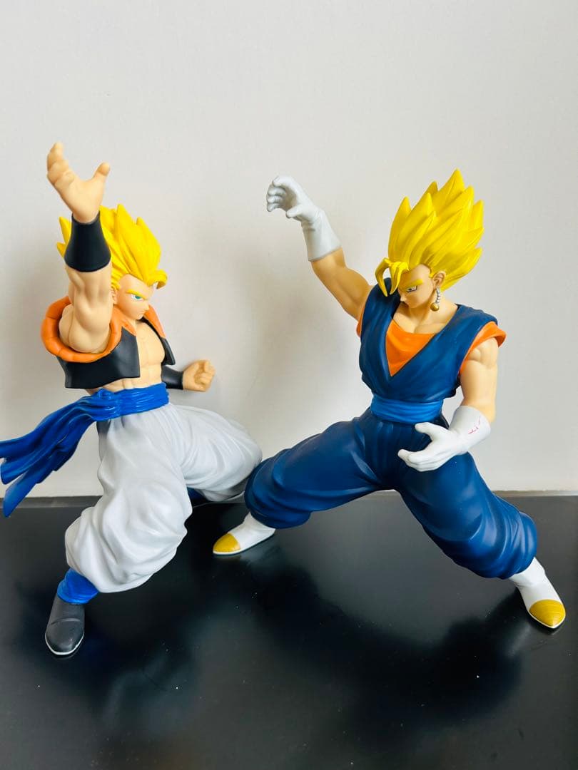 ドラゴンボール 超サイヤ人　ゴジータ　ベジットセットフィギュア
