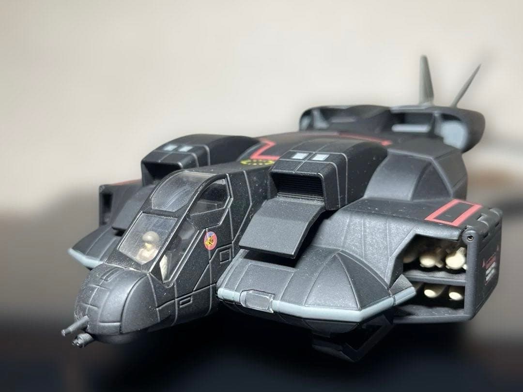 超レア❗️新世紀合金 1/72 エイリアンドロップシップ＃3 ブラックバージョン