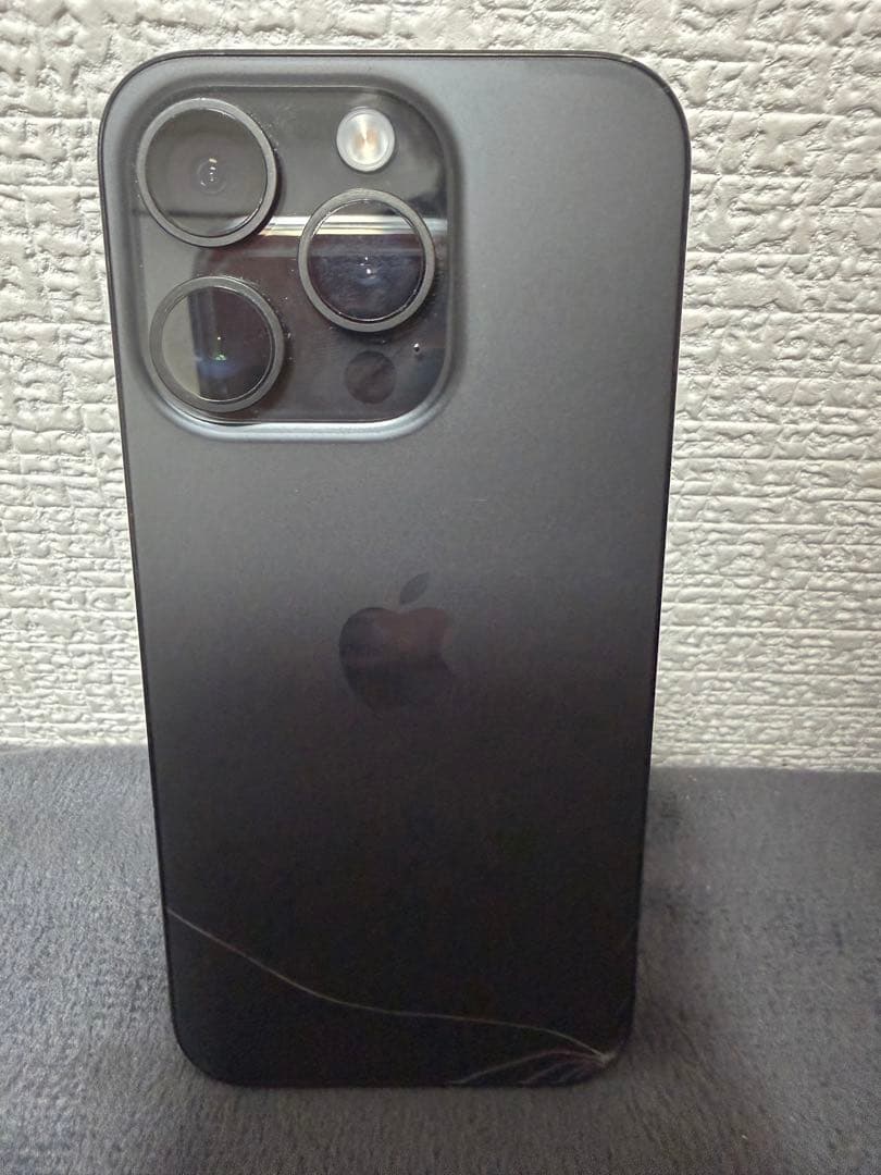iPhone15プロ