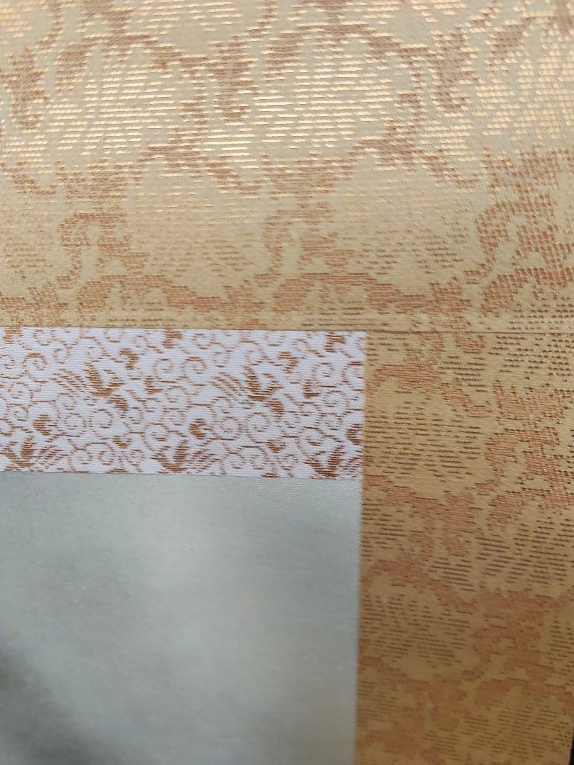 【開運・魔除け】掛軸 「龍虎図」 秀湖 作 絹本 共箱付 縁起物