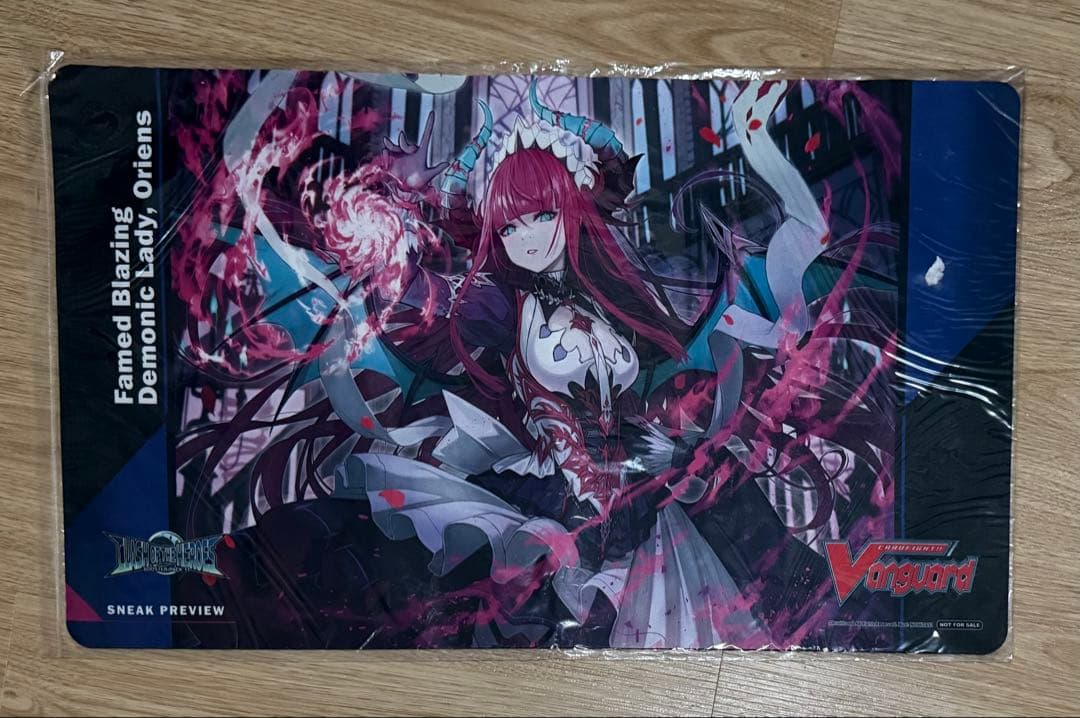 ヴァンガード　麗焔魔嬢 オリエンス プレイマット　英語版 海外限定