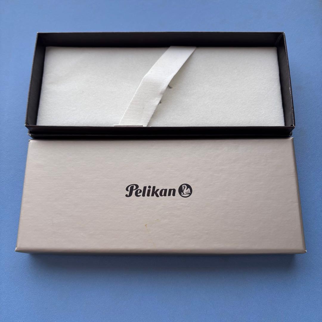 ペリカン　スーべレーン　M400 F 細字　ブラック　箱付き　ゴールド