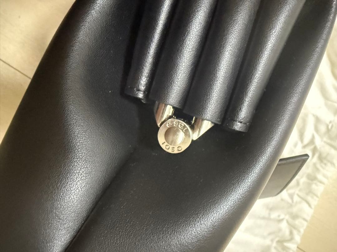 超美品　OSOI MINI BROT BAGがま口　ショルダーバッグ　ブラック