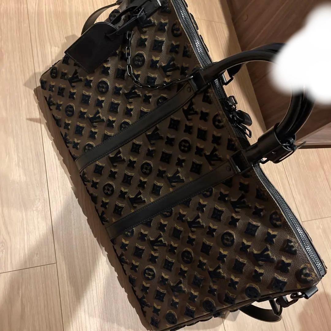 希少、最安値)ルイヴィトン　タフタージュキーポルトリアングル50 M45046