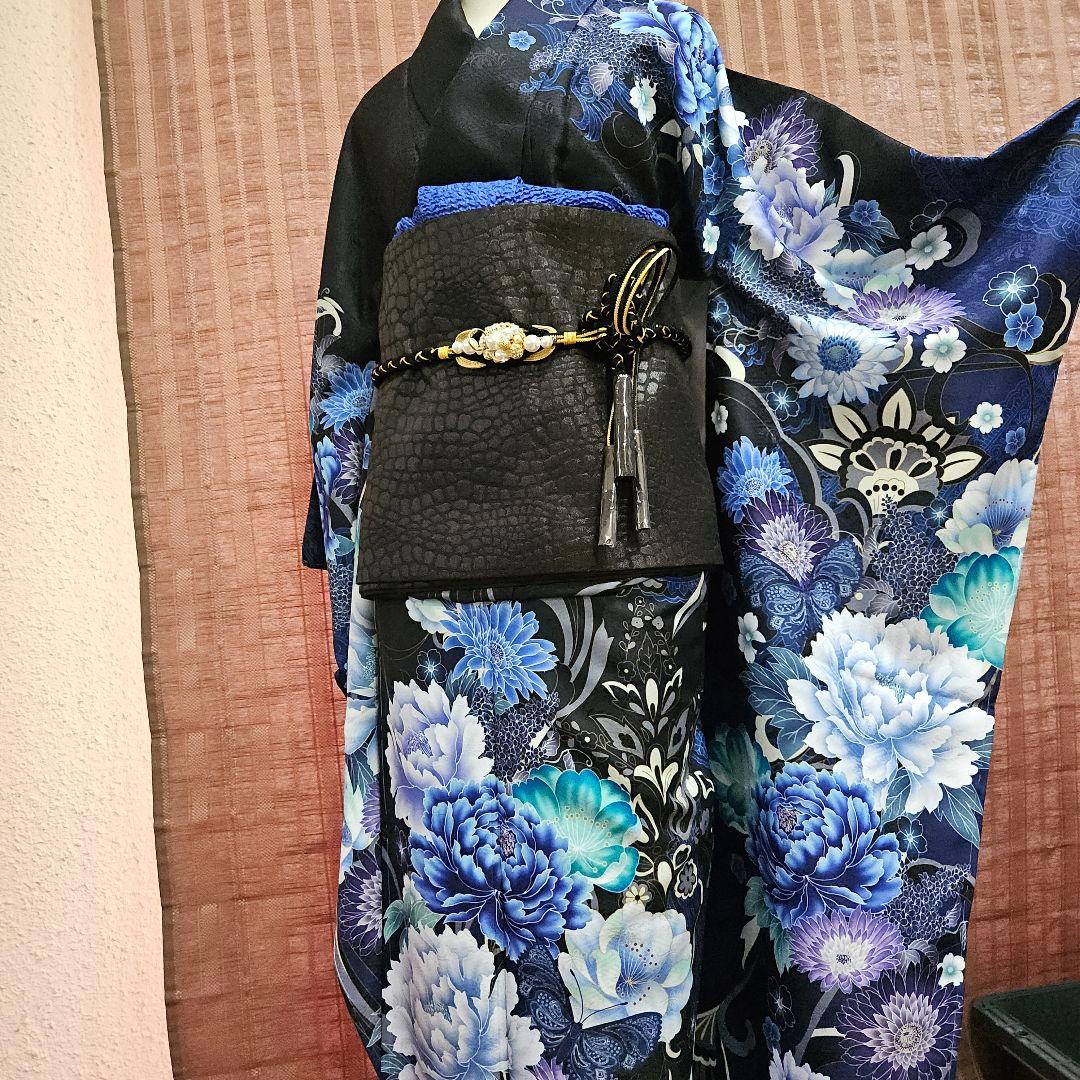ブラック×ターコイズブルー振り袖　未使用