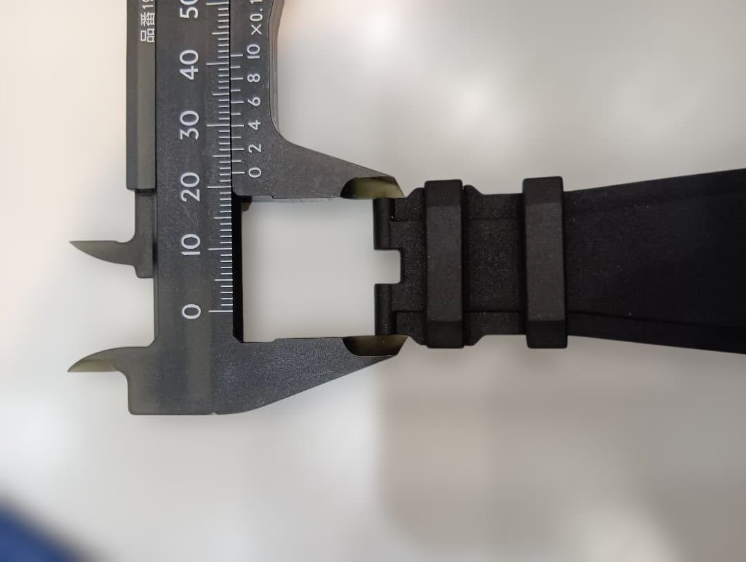 ベル＆ロス　BR 　ラバーベルト 黒色　純正未使用