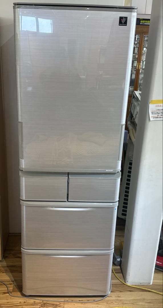 持ち帰り大歓迎シャープ 冷蔵庫 SJ-W412D-S 412L 両開き2018年