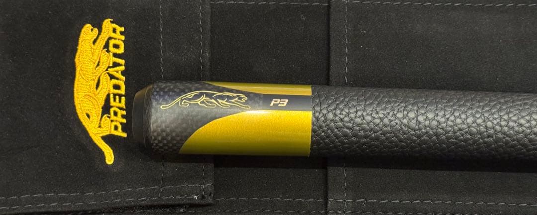 <カルー>(限定品新品)PREDATOR P3 ゴールドカラー