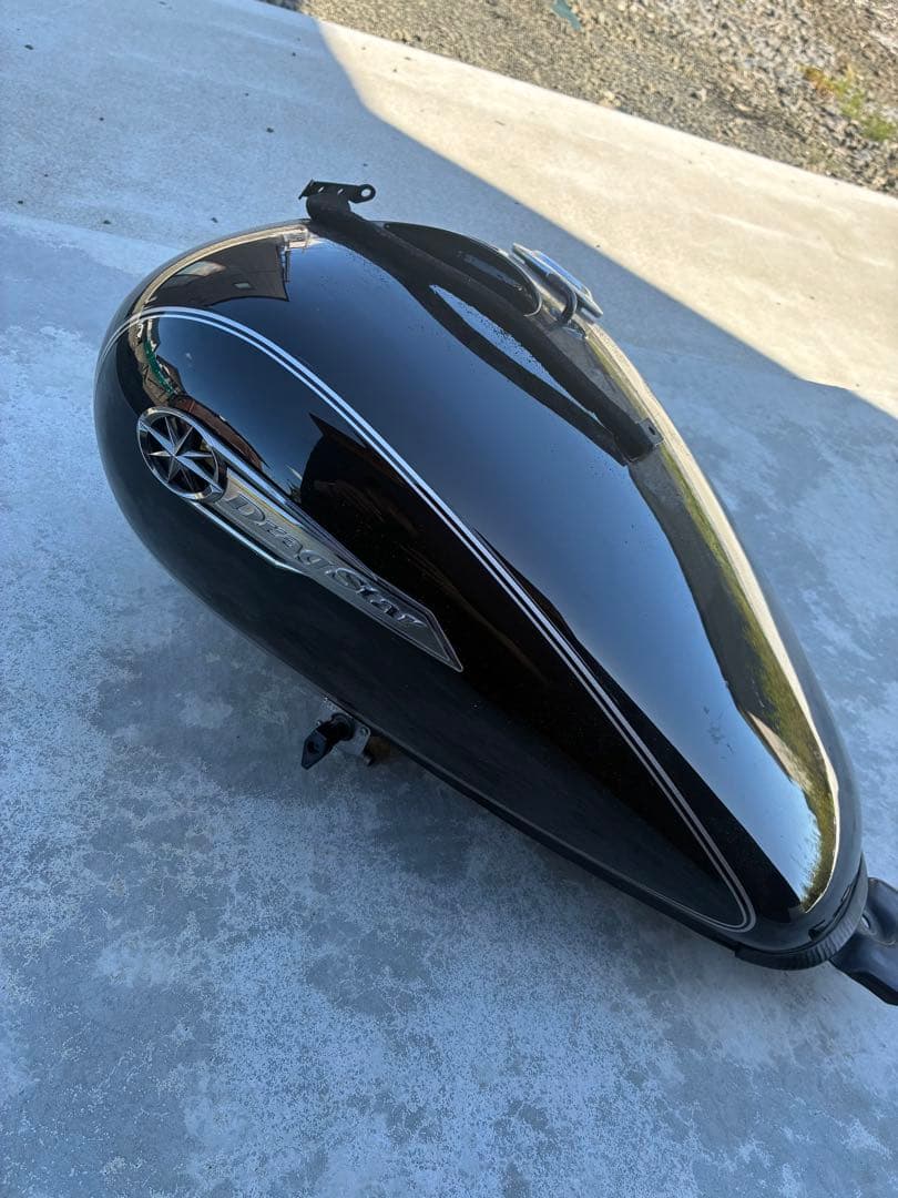 ドラッグスター250 純正タンク