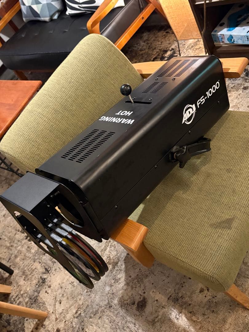 American DJ スポットライト、結婚式場　ミラーボール、5色作動確認済