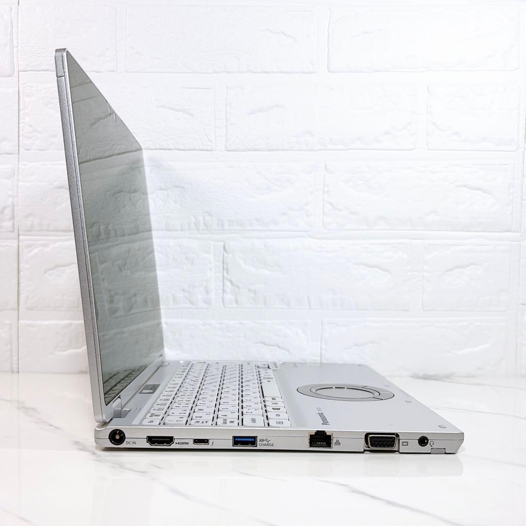 タッチパネル✨第10世代 i5 SSD256/8GBレッツノート Win11