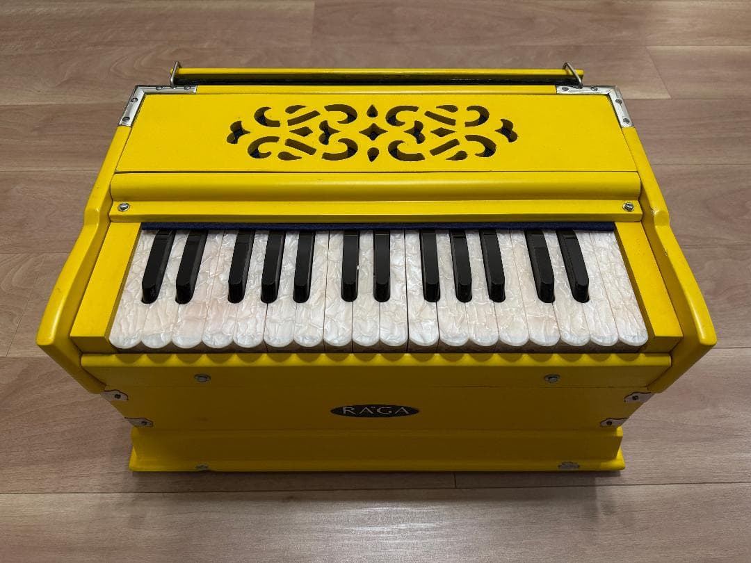 【調律済み・訳あり】 Raga ハーモニウム Yellow｜ケース付