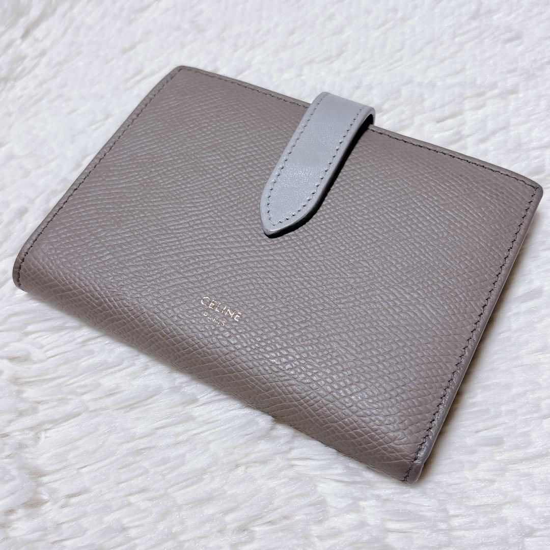 ♡美品♡セリーヌ 二つ折り財布 ミディアム ストラップ ウォレット ロゴ グレー