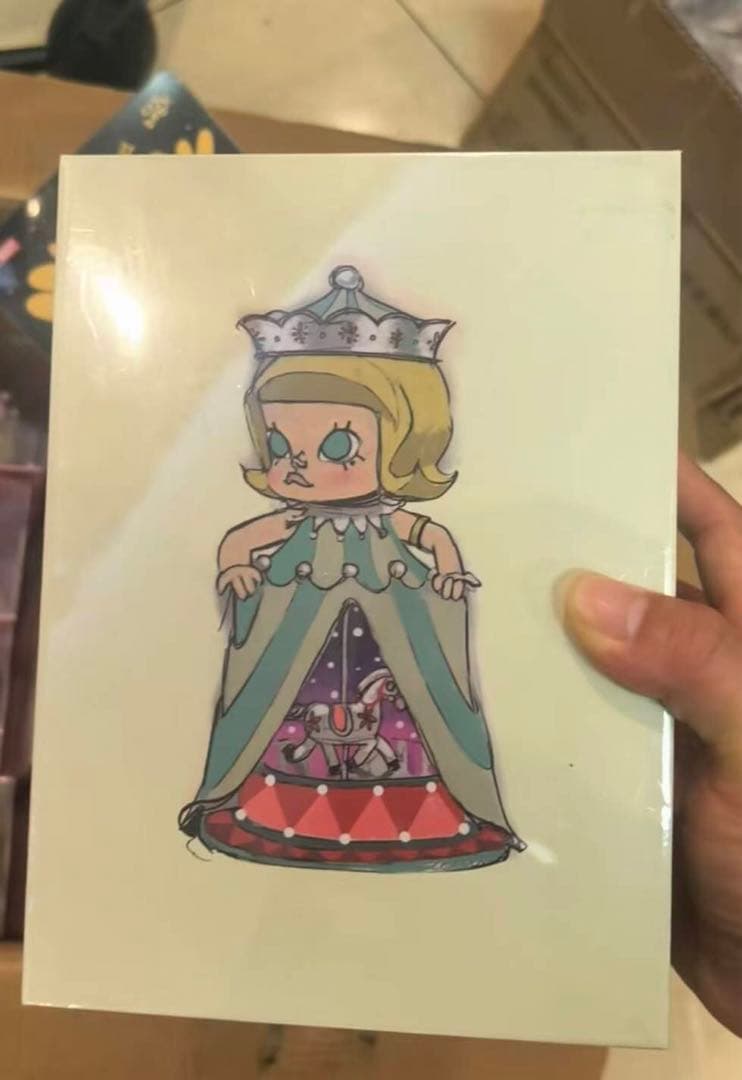 Molly アートトイ「Silent Trick」限定版