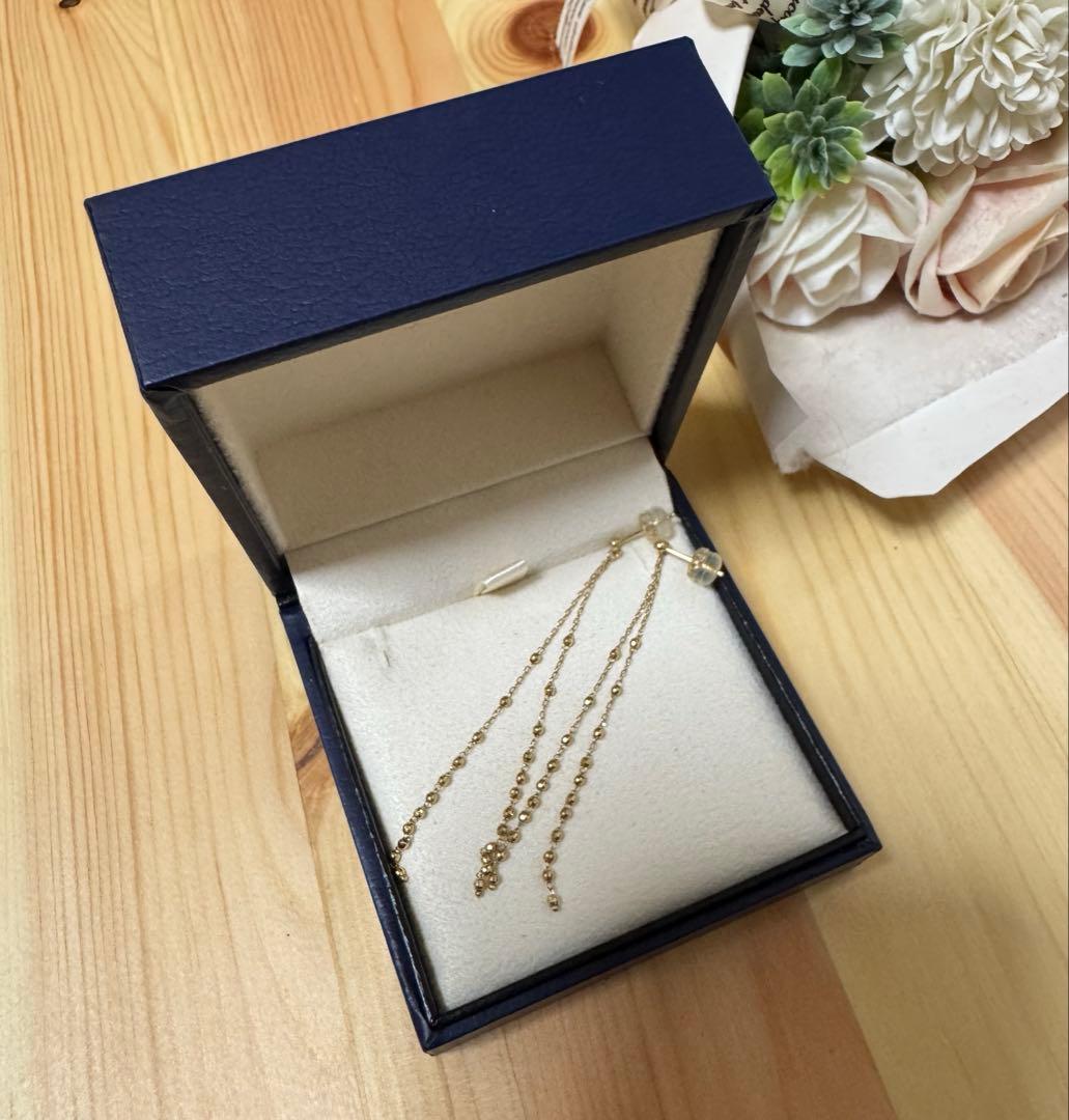 ヴァンドーム青山　ロングピアス