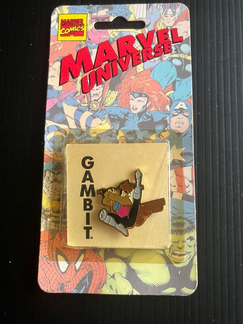 ピンズ・ピンバッジ・缶バッジ MARVEL UNIVERSR PIN SERIES GAMBIT 1994