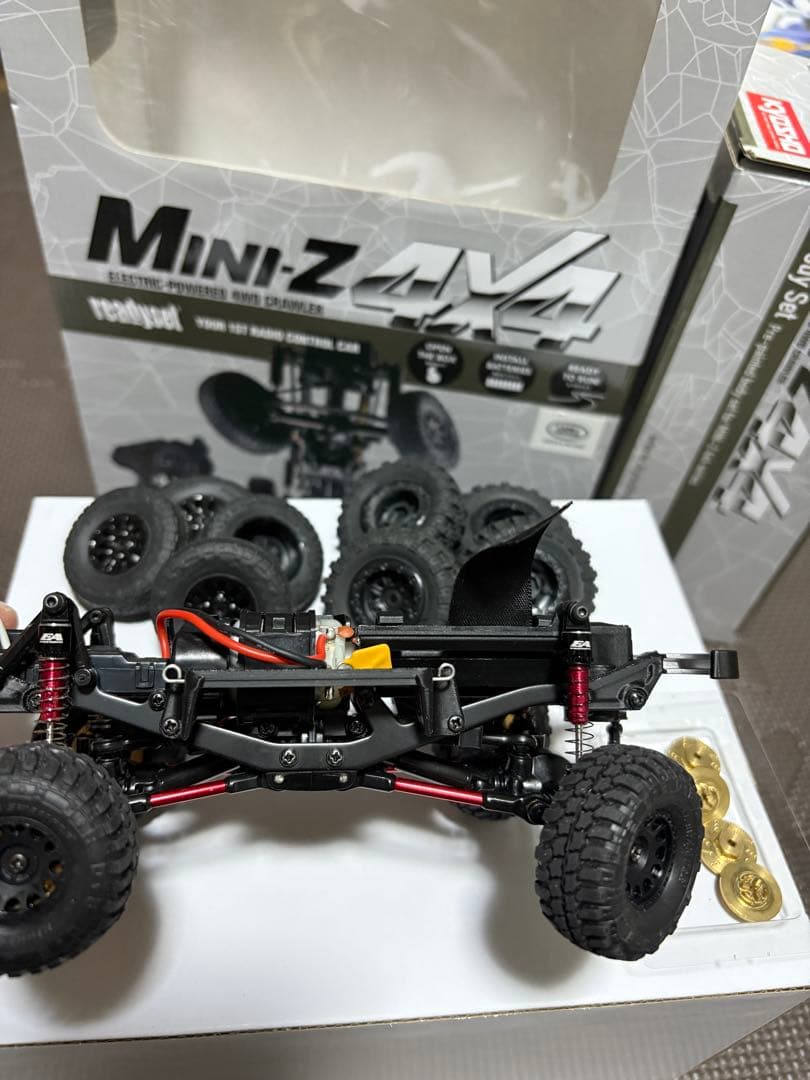 ミニッツ4×4
