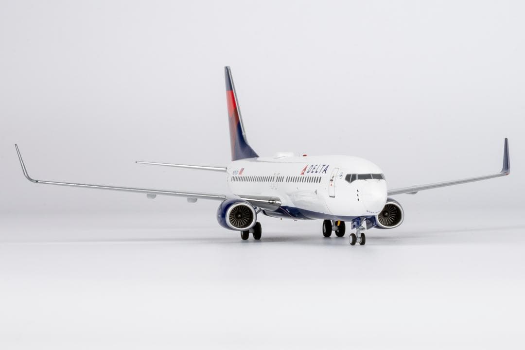 デルタ航空 737-800/w N3757D 1/200