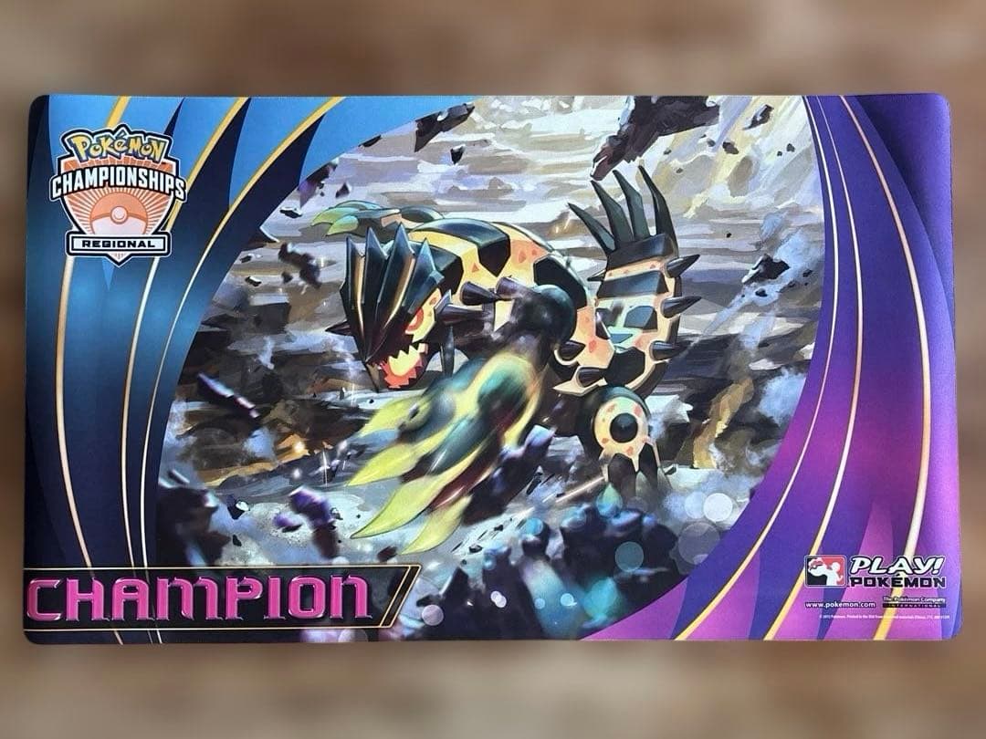 ポケモンカード グラードン Regional チャンピオン プレイマット 海外