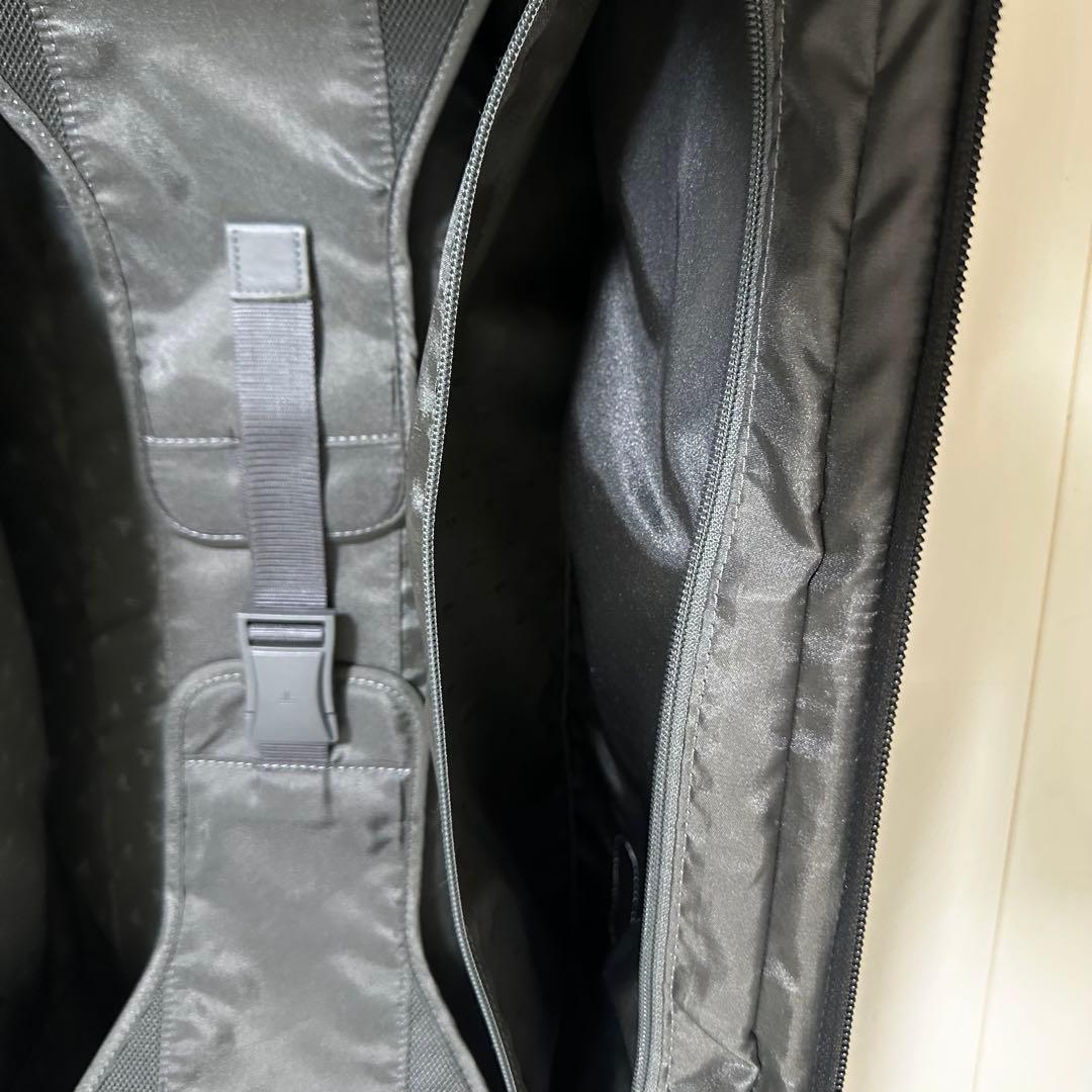 TUMI トゥミナイロン カーフ レザー キャリーケース　ビジネスかばん