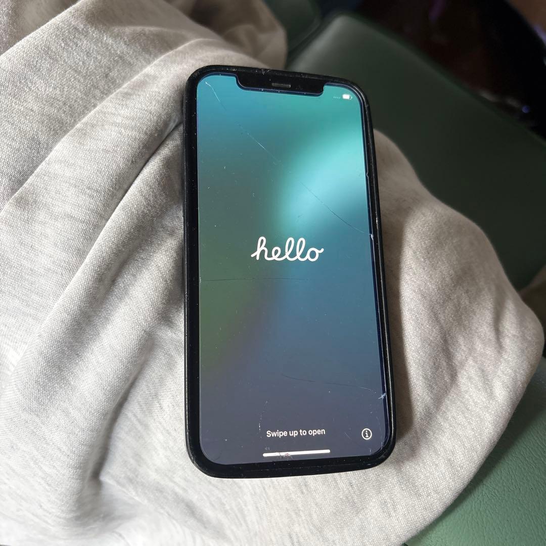 iPhone 12pro 本体