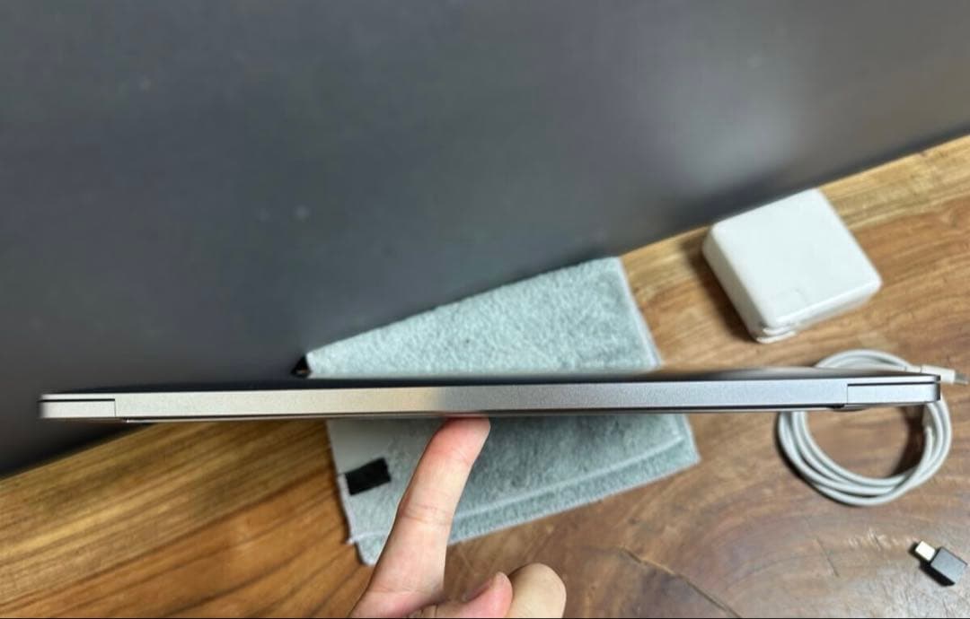 ★ 2017年 MacBook Pro 13inch Retina