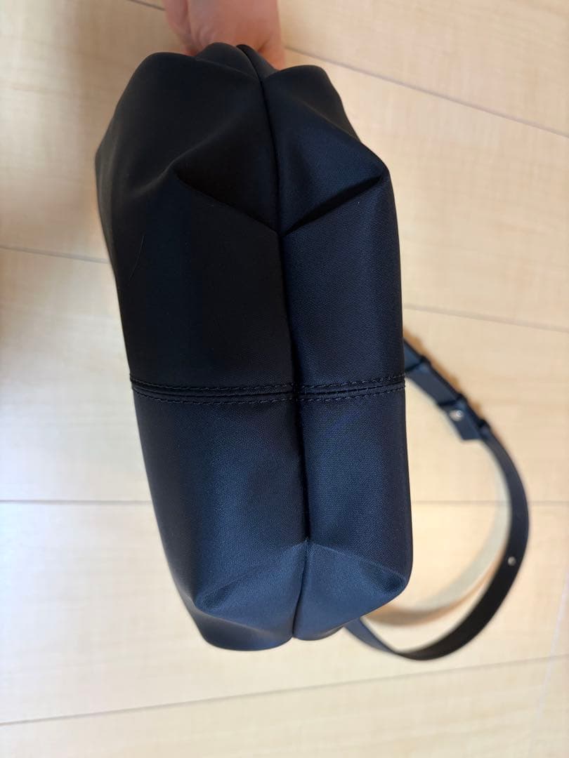 さ*き様 美品！　NOTHING WRITTEN ナイロンショルダーバッグ