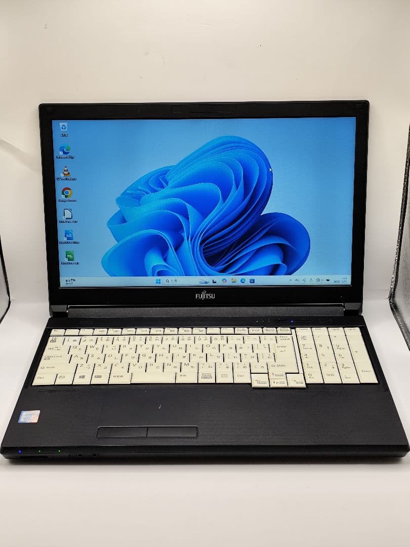 ①FUJITSU A749/A i3-8145U 8GB SSD120GB