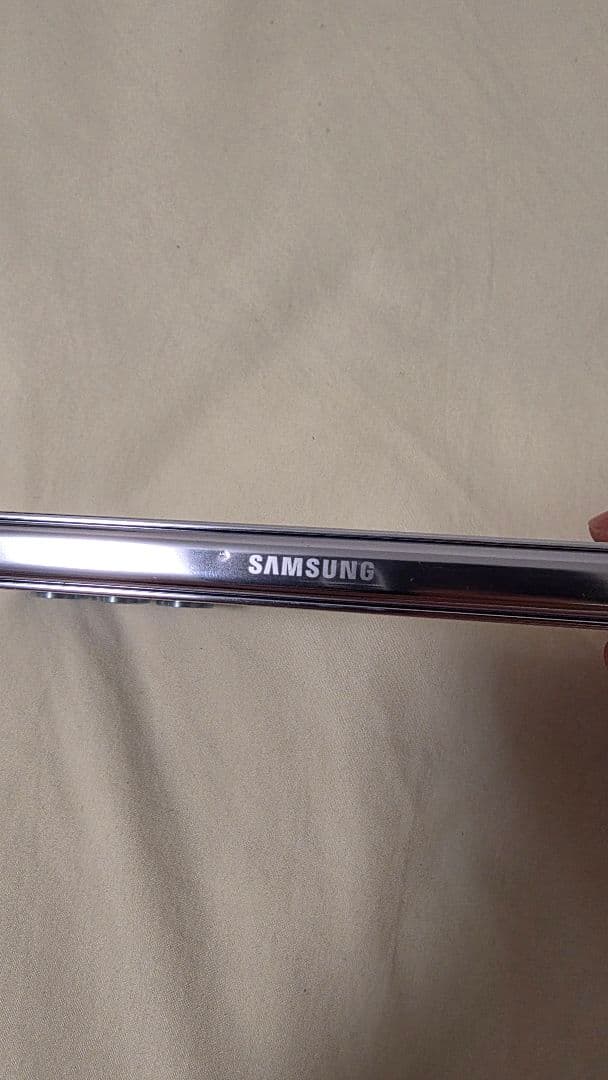 galaxy fold5 256GB 国内auSIMフリー版　アラミドケース付き