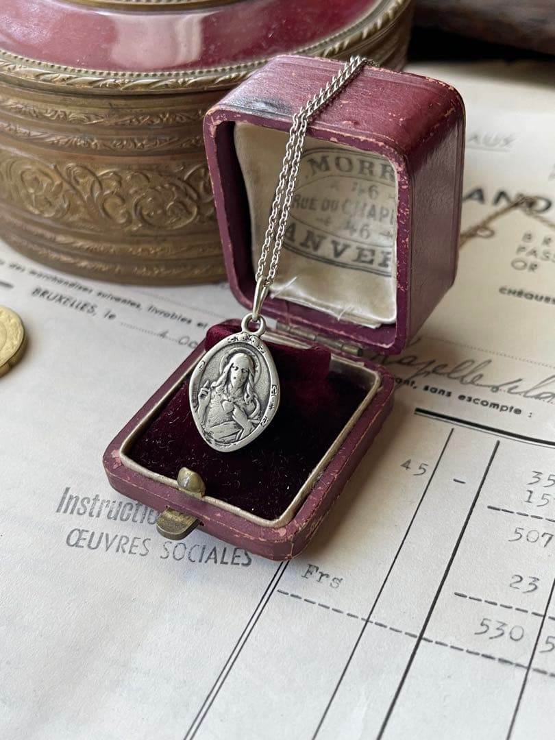 フランスアンティーク　ジュエリーボックス　指輪リングの箱　宝石店