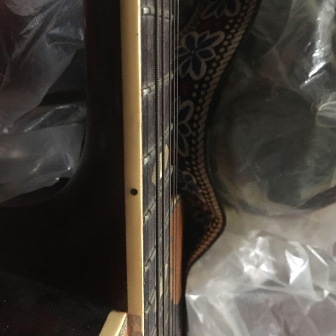 スズキバイオリンギター　THREES W-200