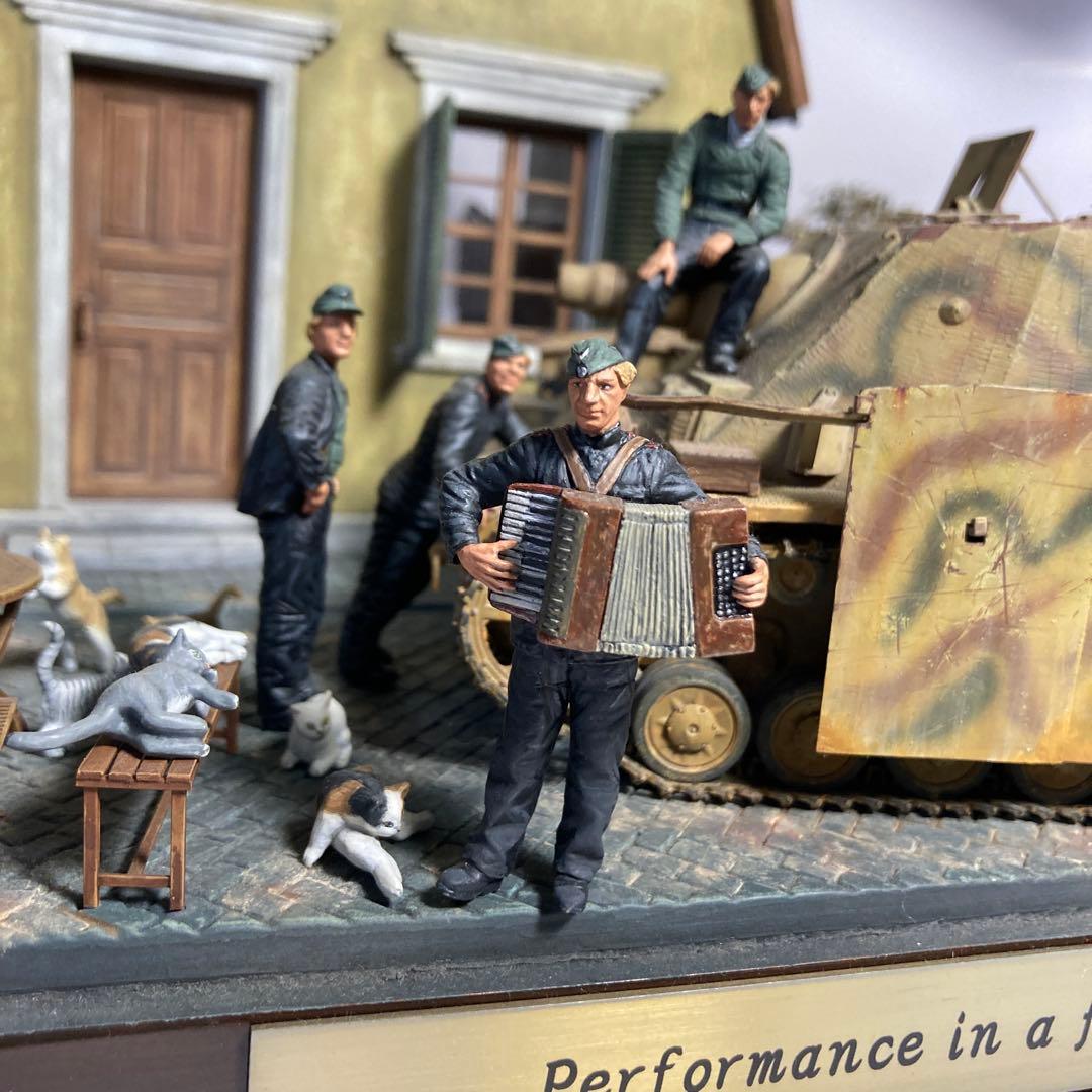 戦場ディオラマ模型完成品1/35『誰も来ない演奏会』