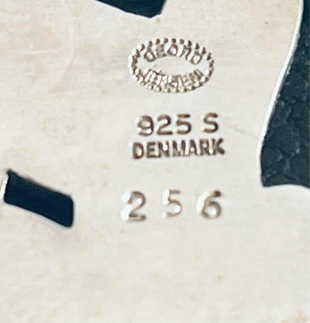 ジョージジェンセン   ブローチ 256 アクセサリー