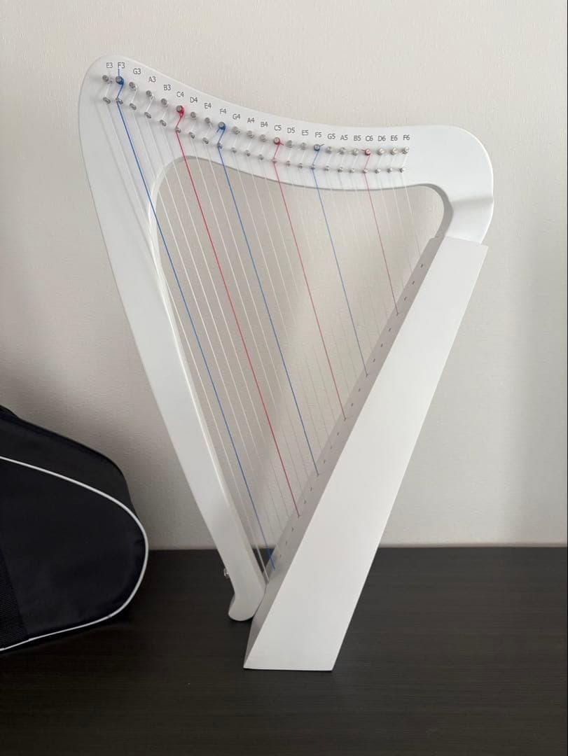 ホワイト　白　ハープ 23弦　専用ケース付き