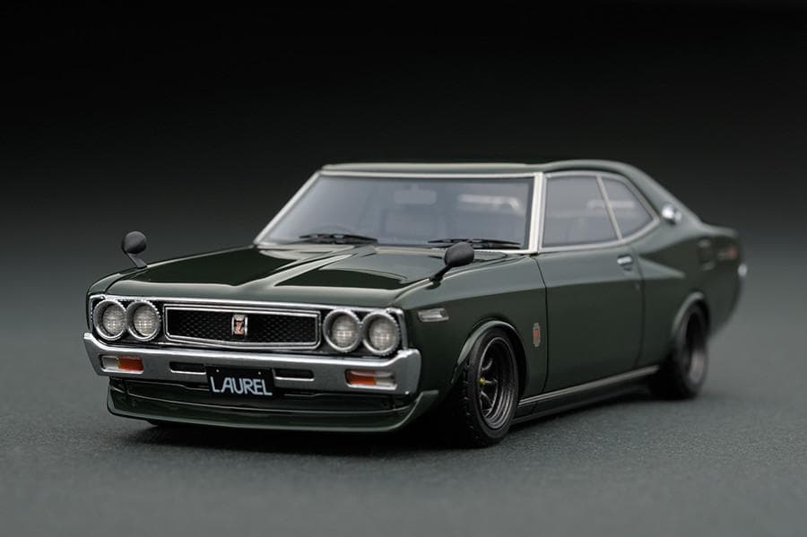 イグニッションモデル 1/43 IG0140 日産ローレル2000SGX緑 箱付
