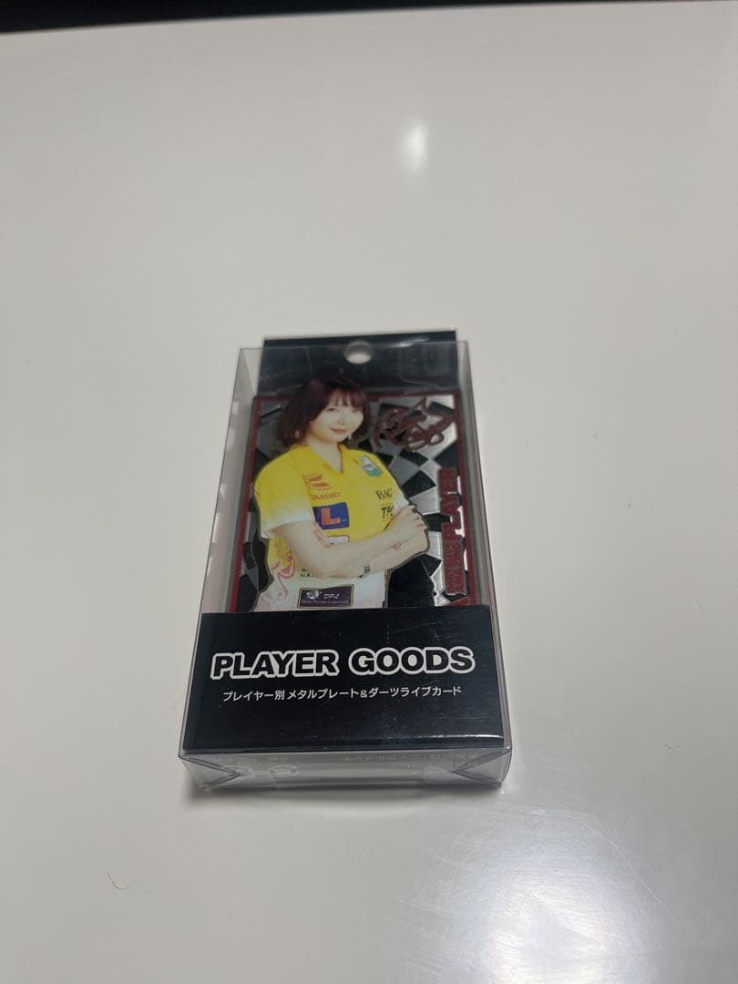 森田真結子　ダーツライブカード　メタルプレート付き