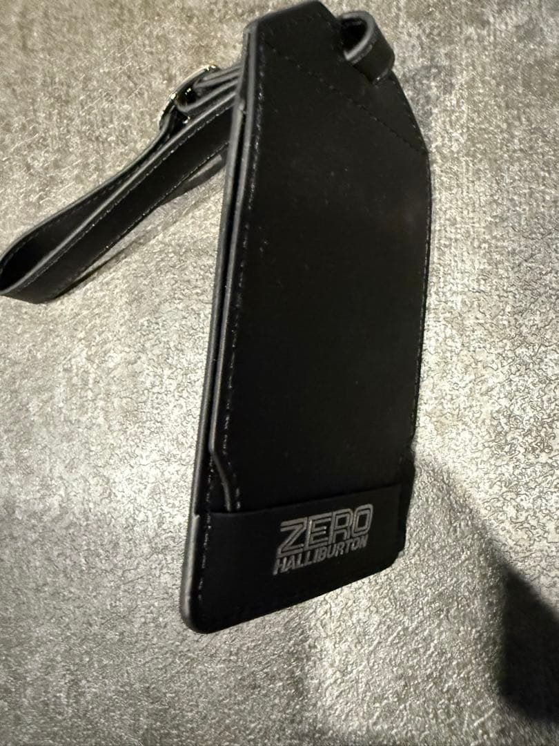 ゼロハリバートン　スーツケース　ジオ3.0？　68L