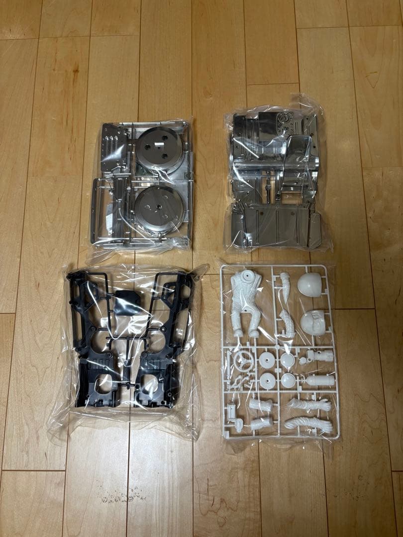 タミヤ1/10ラジコンキット　ワイルドウイリー2 メタリックスペシャル