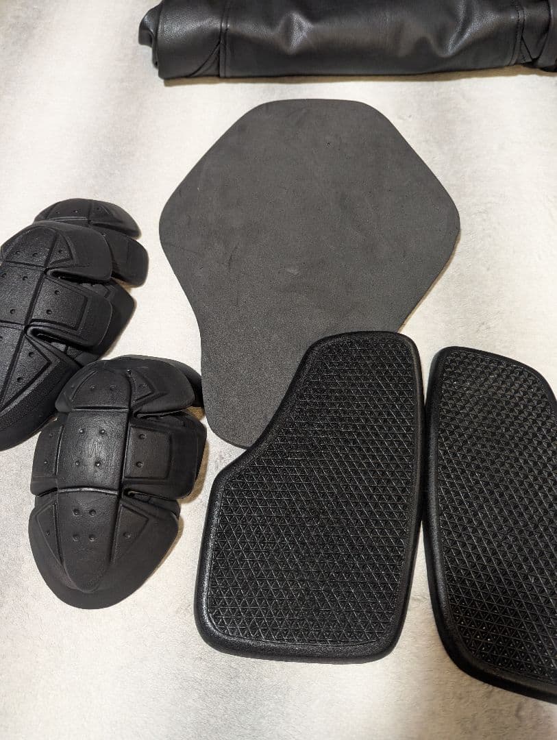 と*し様 【デグナー】レザージャケット 着脱可能プロテクター標準装備 23WJ-