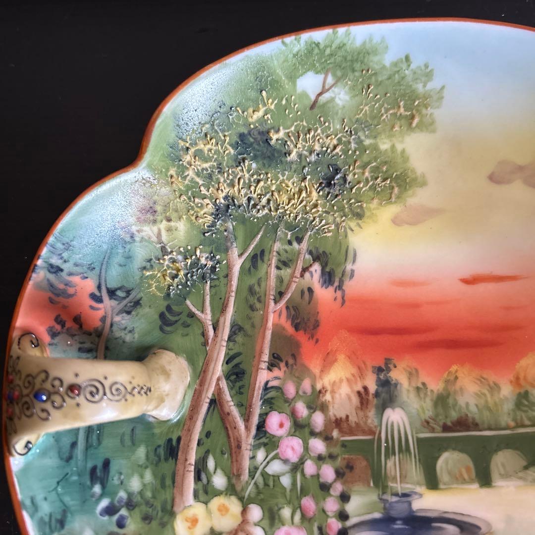 オールドノリタケ　盛り上げ・モールド 風景画