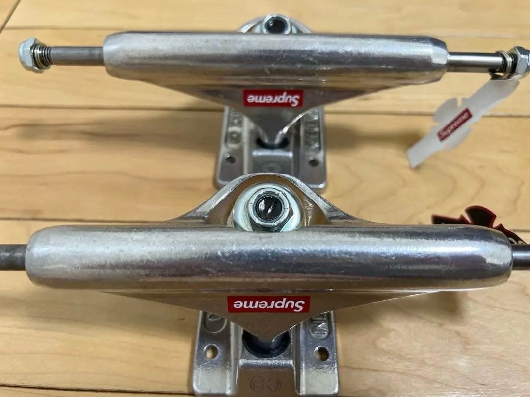 Supreme independent truck 139 2個セット