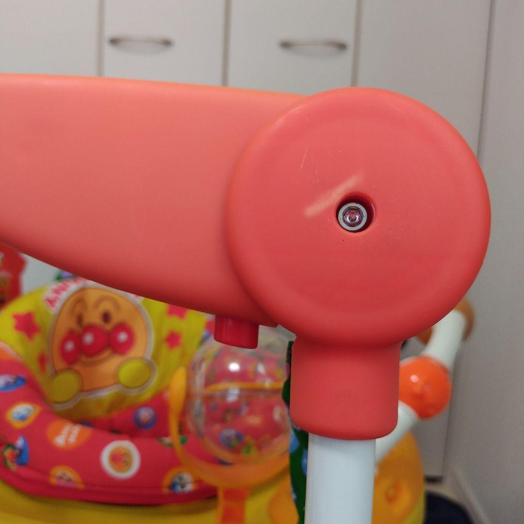 元気いっぱい！アンパンマンベビージャンパー