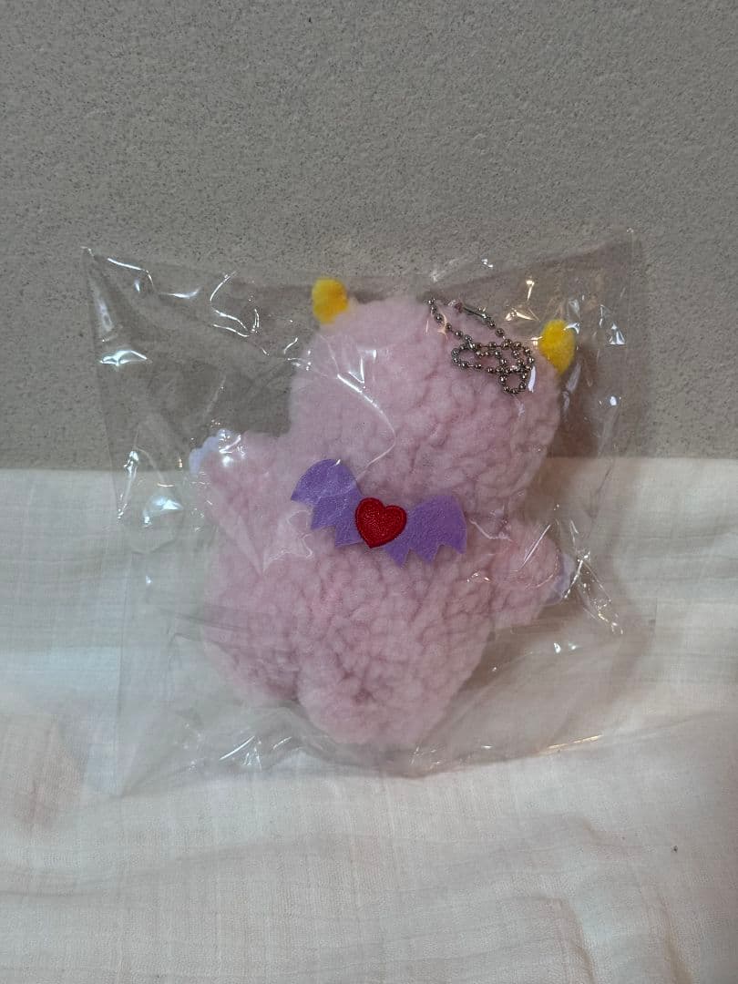 マルシィ　心の奥に潜む怪獣ぬいぐるみチャーム