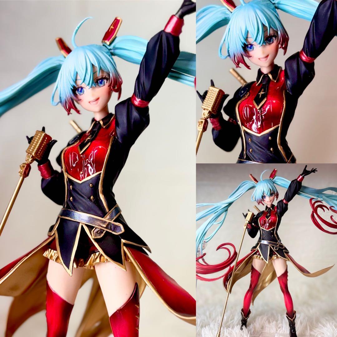 n*m様 初音ミク　フィギュア　リペイント　ガンダムコラボ　シャアカラーver