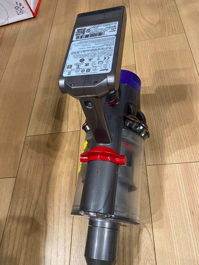 Dyson V10 fluffy 本体