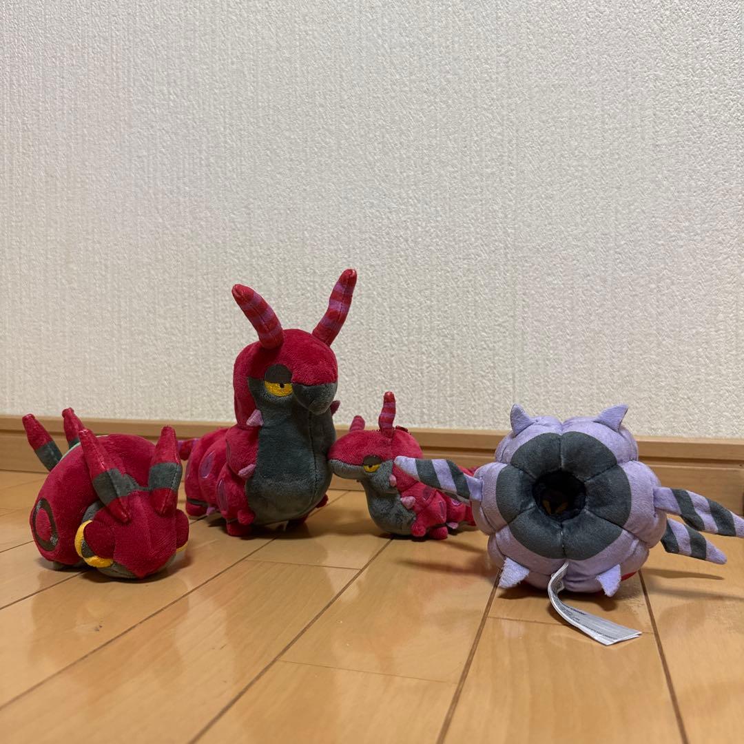 ポケモンドールズ& pokemon fit フシデ ホイーガ ペンドラー
