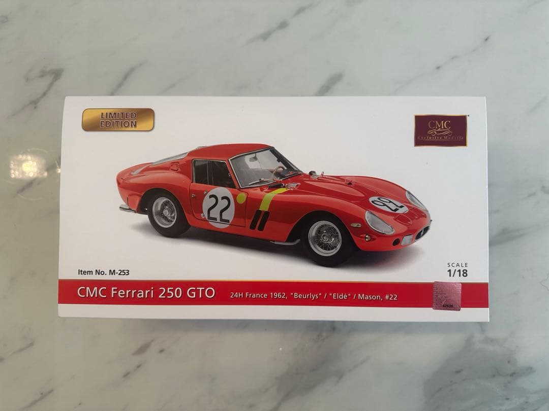 CMC 1/18 フェラーリ 250 GTO #22 ルマン24H 1962