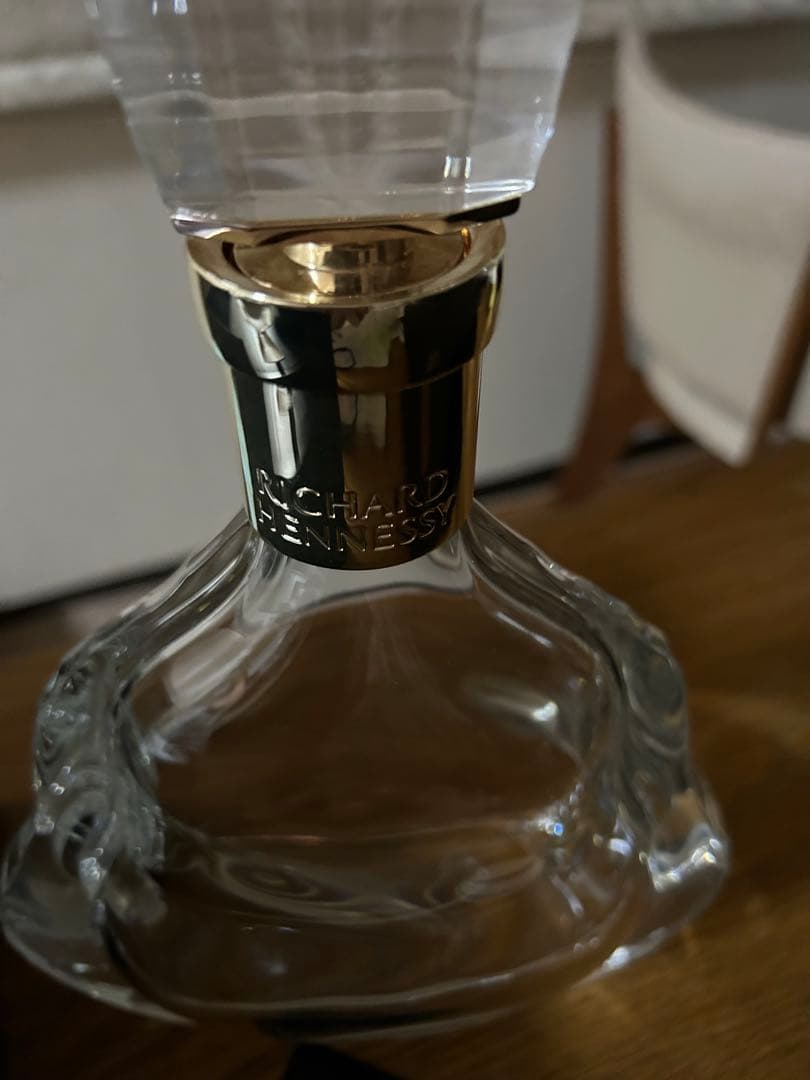 HENNESSY ヘネシー　バカラ 空瓶　化粧箱付き