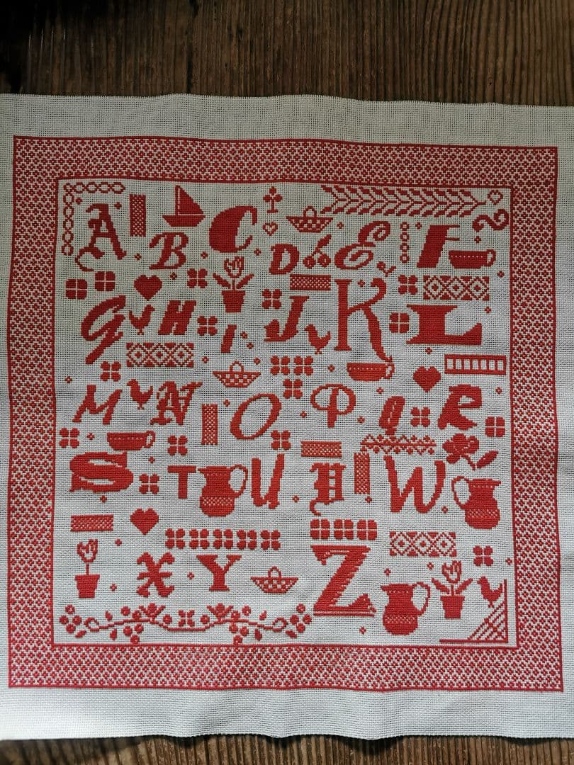 アンティークフランス マルチ文字体 カップポット植木鉢 ✜枠 赤糸刺繍サンプラー