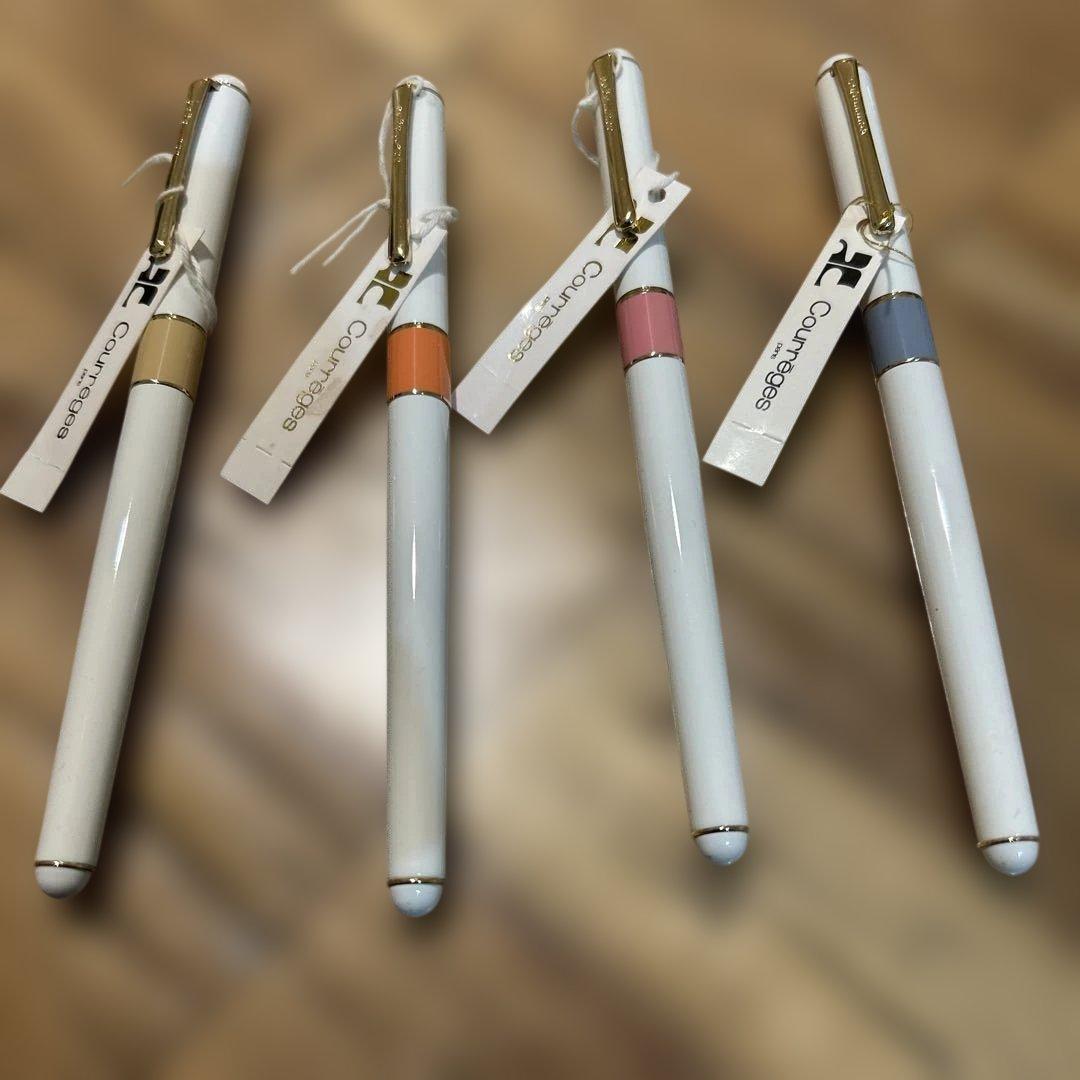 Courreges万年筆4本セット、ペン先14k
